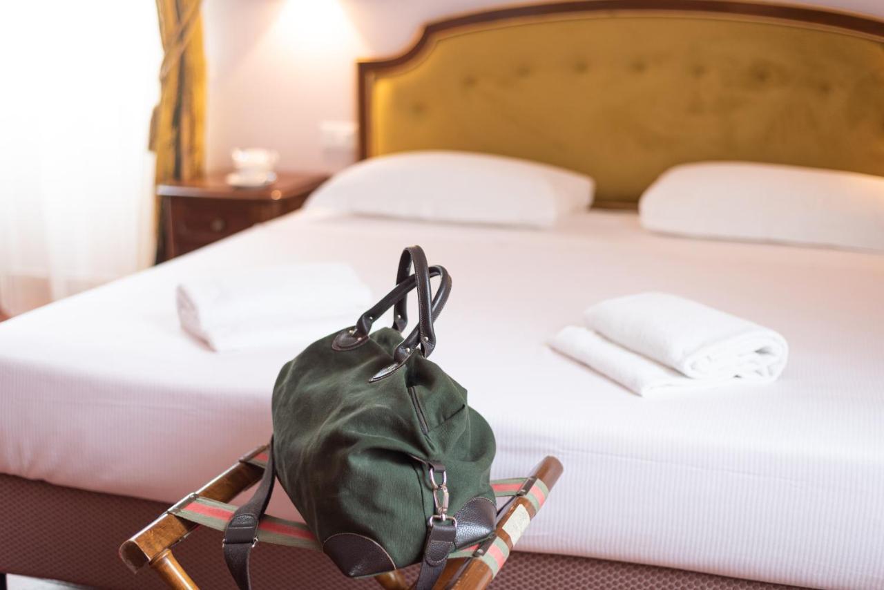 Hotel Villa San Michele ルッカ エクステリア 写真